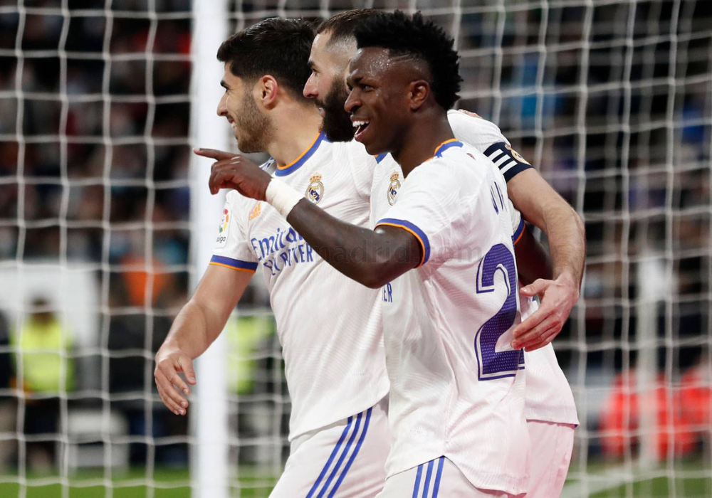 Clinical second-half display hands Real Madrid victory over Alaves